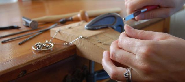 Emma De Jonge making jewellery